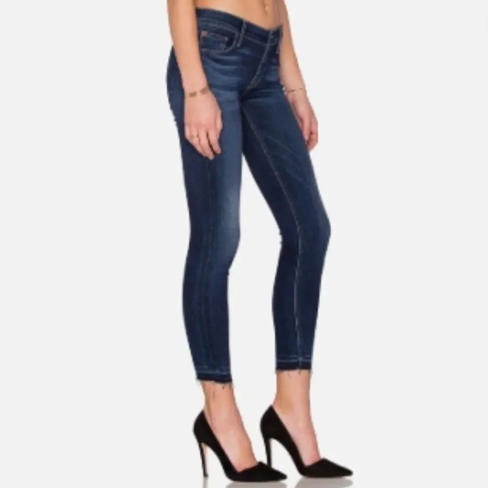 Like New! HUDSON Krista Super Skinny Ankle Release Hem in Size 27